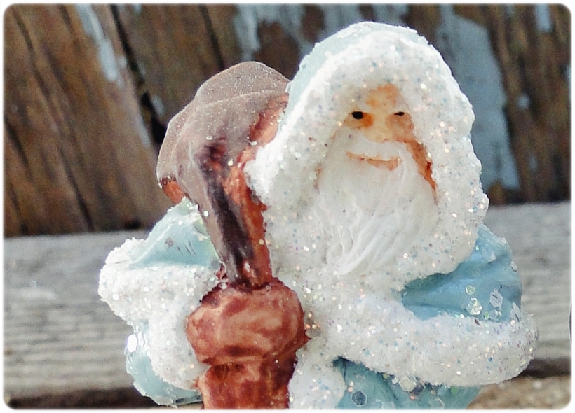 Figurka gipsowa Mikołaj 17