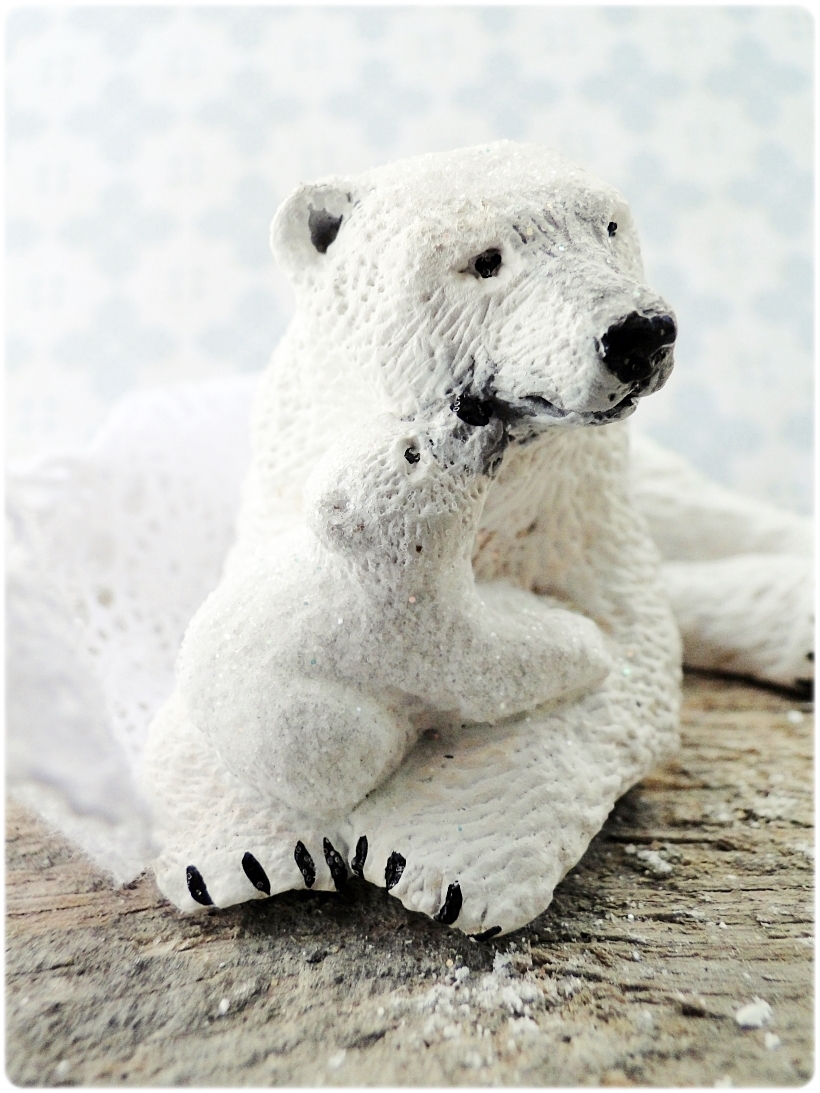 Figurka gipsowa Niedźwiedź polarny 4