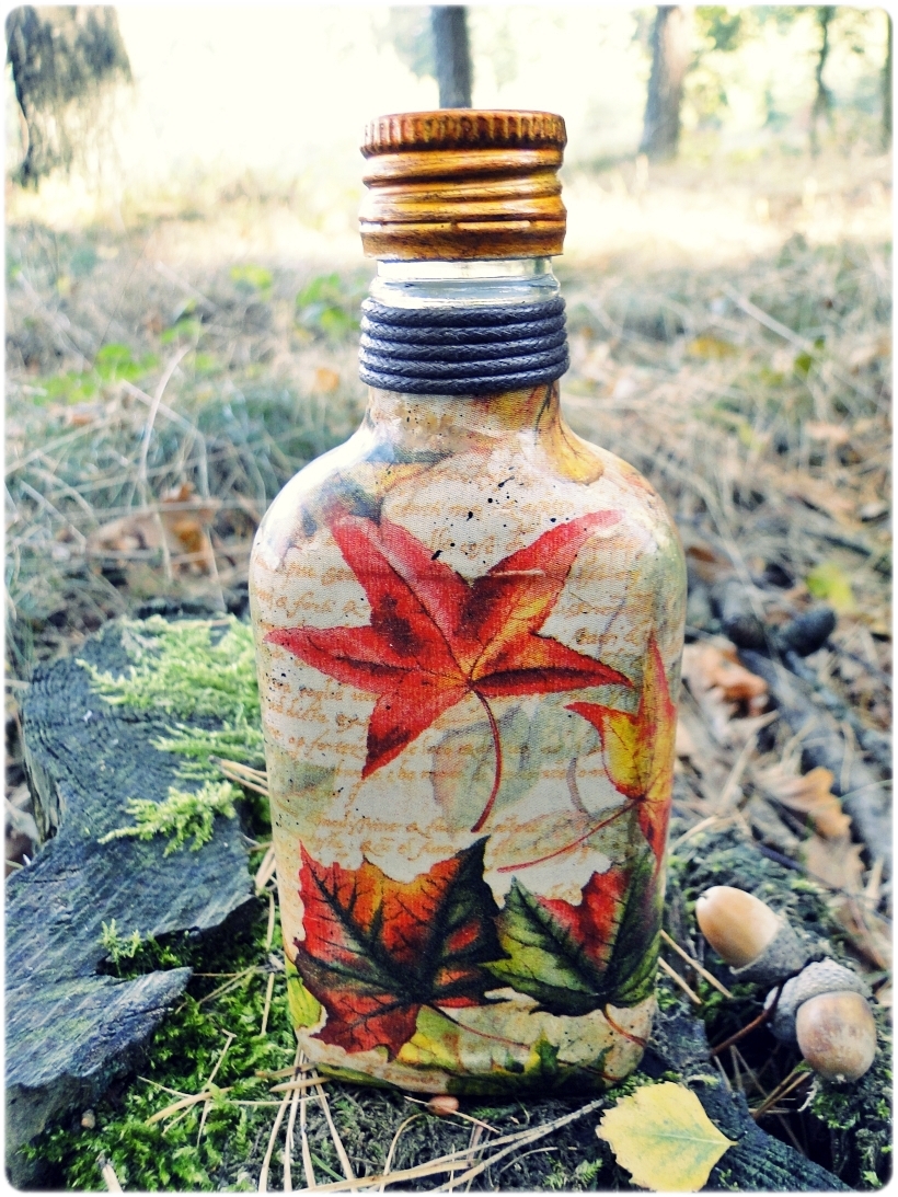 Butelka szklana, piersiówka Jesień 1